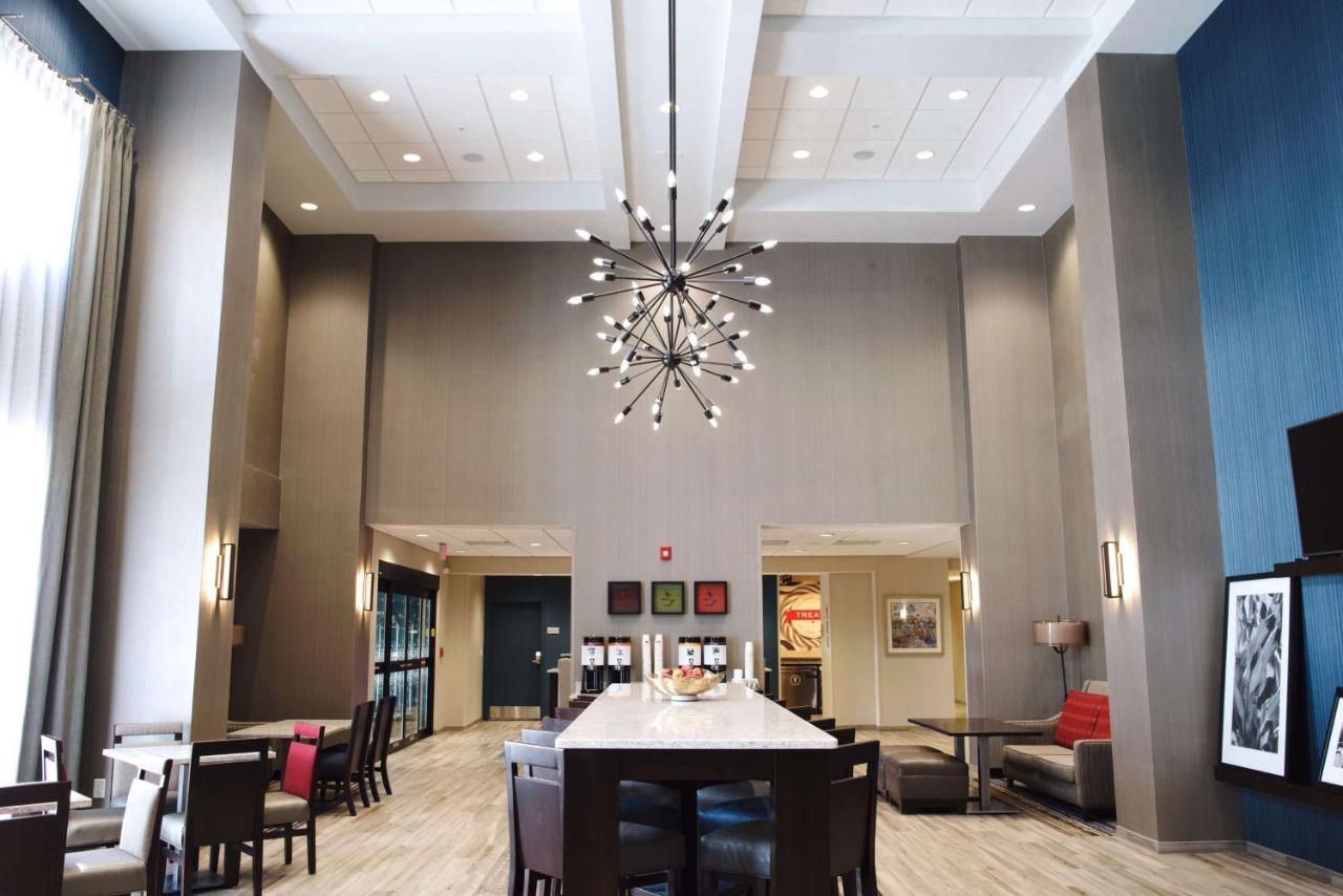 Hampton Inn & Suites Des Moines/Urbandale Ia Buitenkant foto