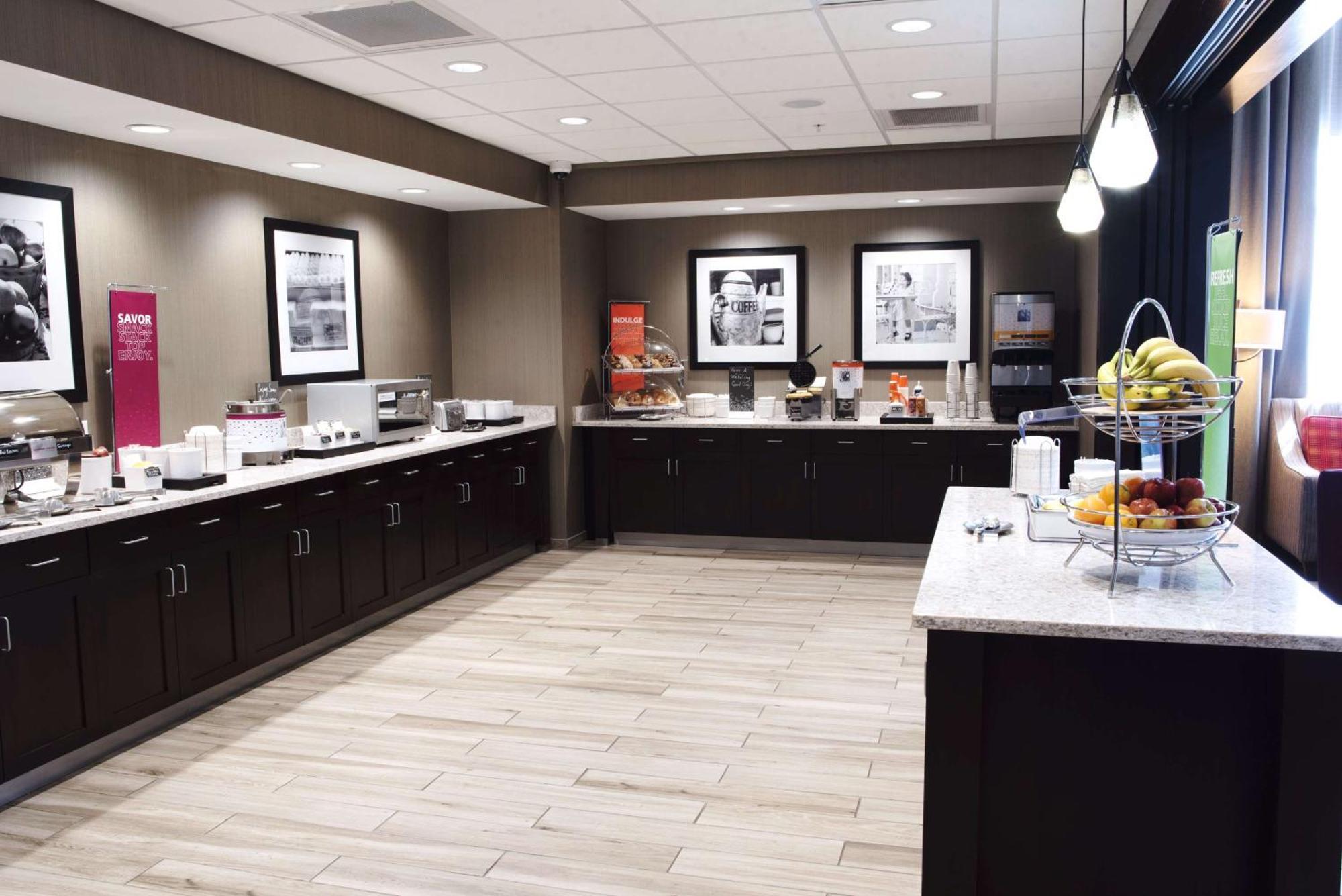 Hampton Inn & Suites Des Moines/Urbandale Ia Buitenkant foto
